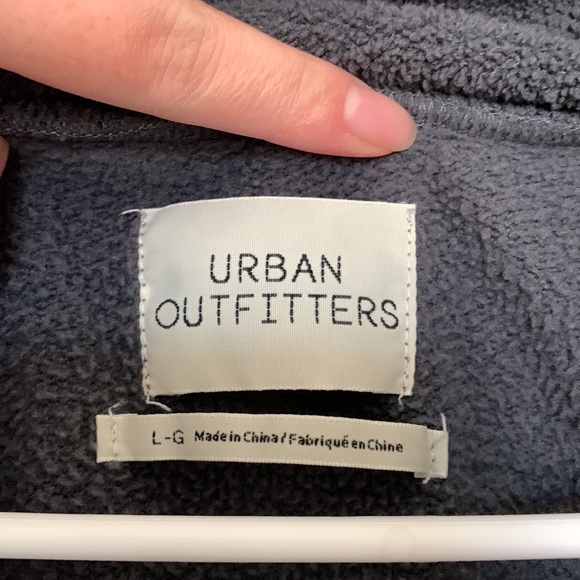 NWOT urban outfitters pullover sweatshirt - Picture 2 of 6